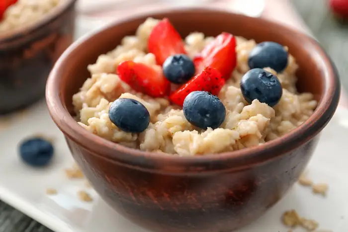 mixed berry vanilla oatmeal