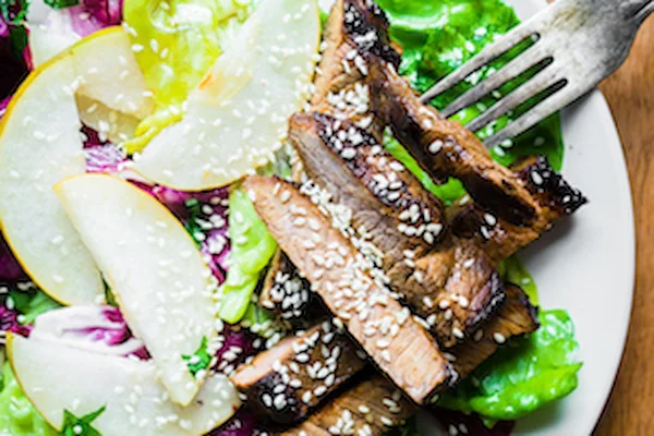 steak pear bleu cheese salad