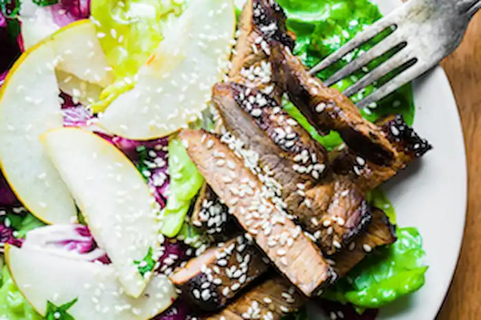 steak pear bleu cheese salad